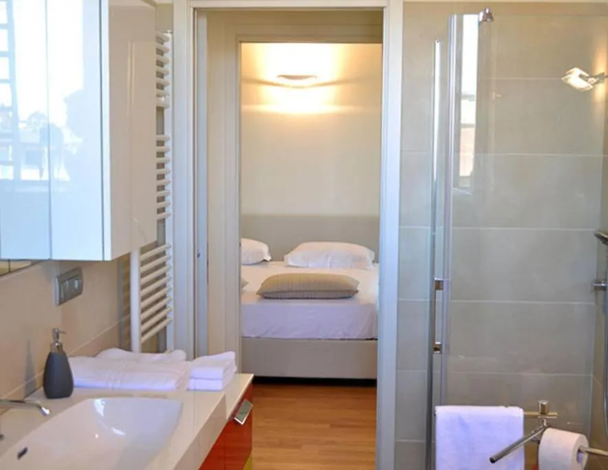 Towerhouse Milano Apartment